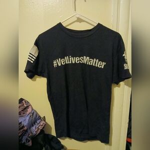GruntStyle #VetLivesMatter Shirt Small.